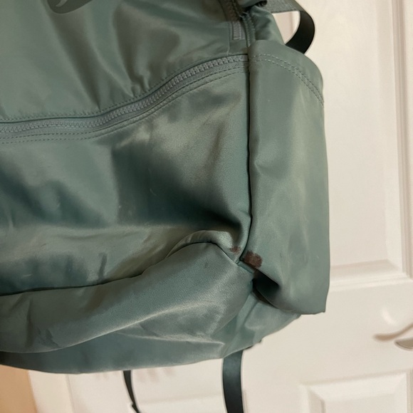 Lululemon backpack - Picture 6 of 9